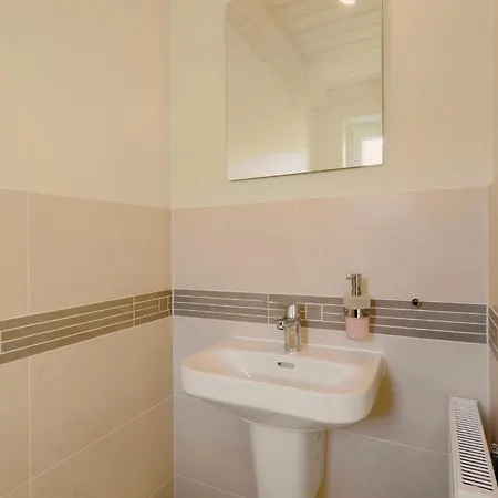 2 Bedroom Amazing In בית נופש