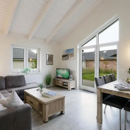 2 Bedroom Amazing In Dagebüll